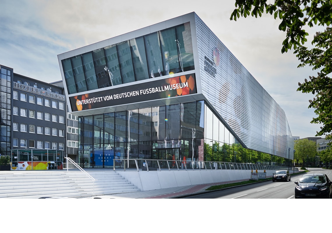 In Dortmund schlägt das Herz für den Fußball. Jetzt zusätzlich verkörpert durch das Deutsche Fußballmuseum.