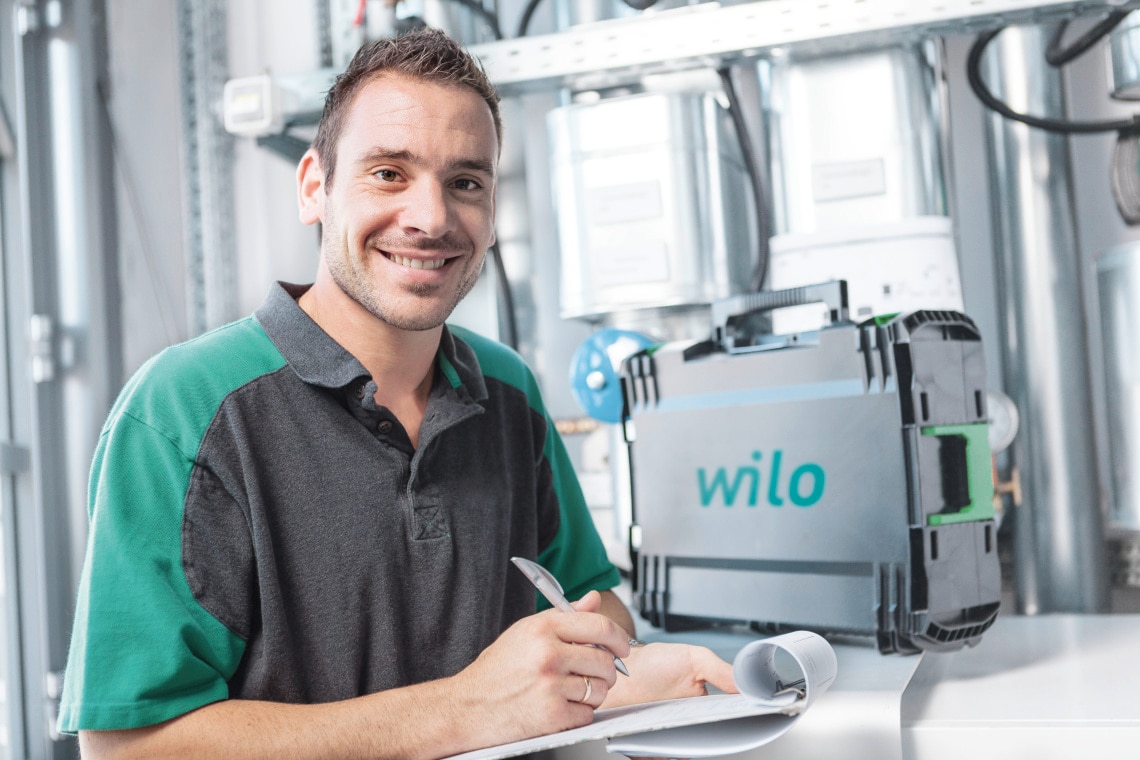 Service technician (Marko Fersini)